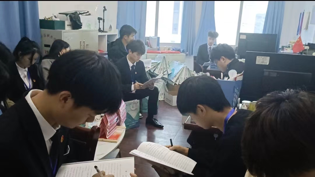 同心聚力学代会 逐梦青春向未来 ——必赢官网第十二次学生代表大会胜利召开 同心聚力学代会 逐梦青春向未来 ——必赢官网第十二次学生代表大会胜利召开
