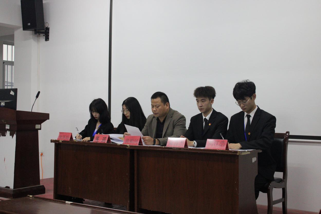 同心聚力学代会 逐梦青春向未来 ——必赢官网第十二次学生代表大会胜利召开 同心聚力学代会 逐梦青春向未来 ——必赢官网第十二次学生代表大会胜利召开