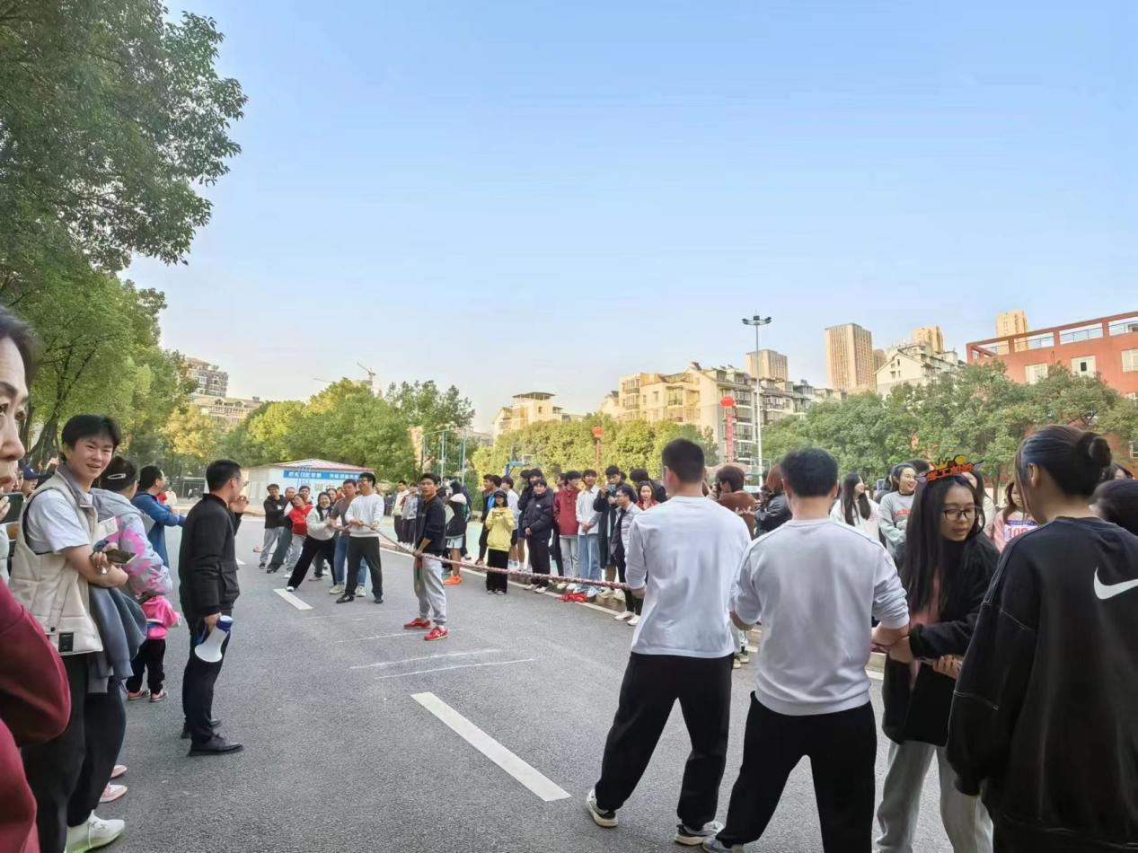 青春奋进新时代,运动逐梦向未来——必赢电子游戏网站2023年秋季运动会暨教职工运动会 青春奋进新时代,运动逐梦向未来——必赢电子游戏网站2023年秋季运动会暨教职工运动会