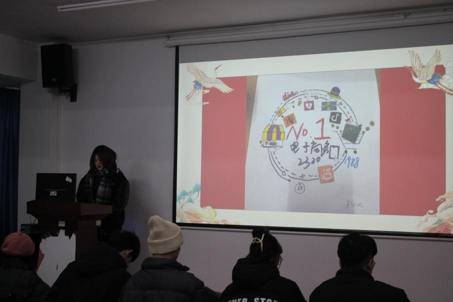必赢电子游戏网站2023年班徽、黑板报设计大赛顺利开展 必赢电子游戏网站2023年班徽、黑板报设计大赛顺利开展