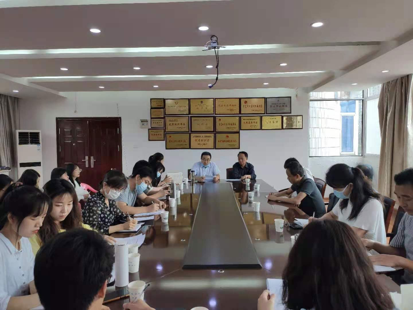 必赢官网召开学习贯彻落实全国职业教育大会教育精神专题学习会