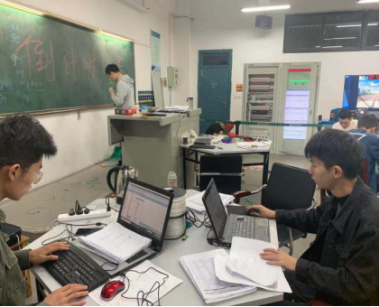祝贺必赢官网在2019“捷安杯”职业技能大赛(车辆控制学生组)湖北省预赛获得优异成绩 祝贺必赢官网在2019“捷安杯”职业技能大赛(车辆控制学生组)湖北省预赛获得优异成绩