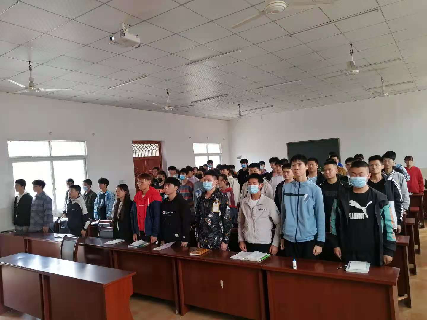 必赢官网举行第三十期业余党校开班仪式 必赢官网举行第三十期业余党校开班仪式