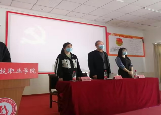必赢官网举行第33期业余党校开班仪式 必赢官网举行第33期业余党校开班仪式